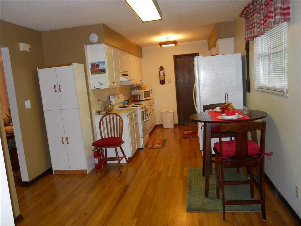 8050 Folkstone Road Indianapolis, IN 46268 - Photo 14 of 24 Gallery Image 14