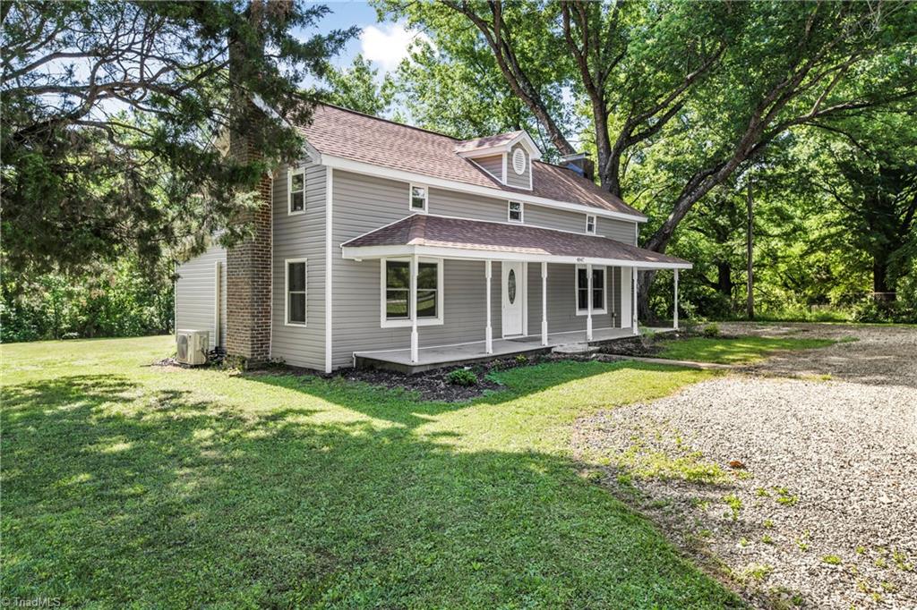 4847 Dippen Road Winston-Salem, NC 27105 - Photo 3 of 43