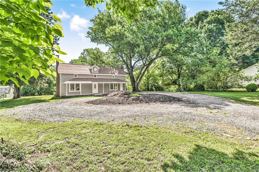 4847 Dippen Road Winston-Salem, NC 27105 - Photo 5 of 43