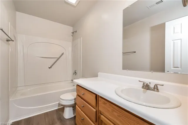 $2,370 | 4533 Vernon Farms Boulevard, Kernersville, NC 27284