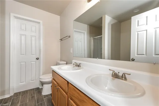 $2,370 | 4533 Vernon Farms Boulevard, Kernersville, NC 27284