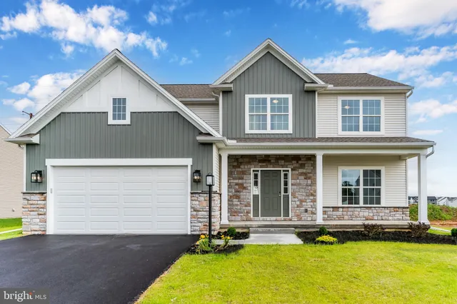 $549,900 | 537 Coral Bells Drive, Mechanicsburg, PA 17055