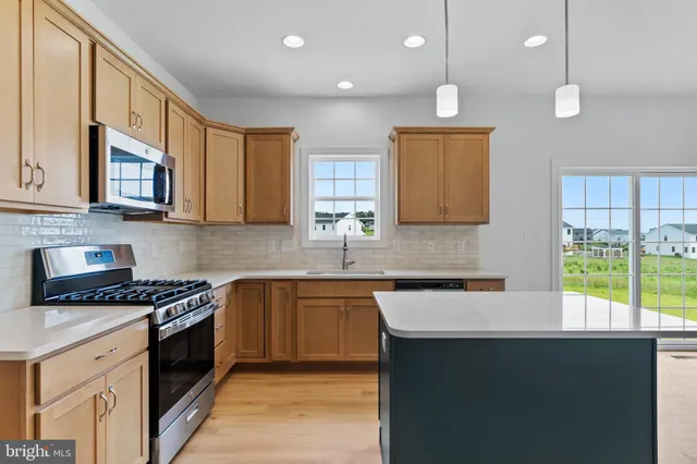 $549,900 | 537 Coral Bells Drive, Mechanicsburg, PA 17055