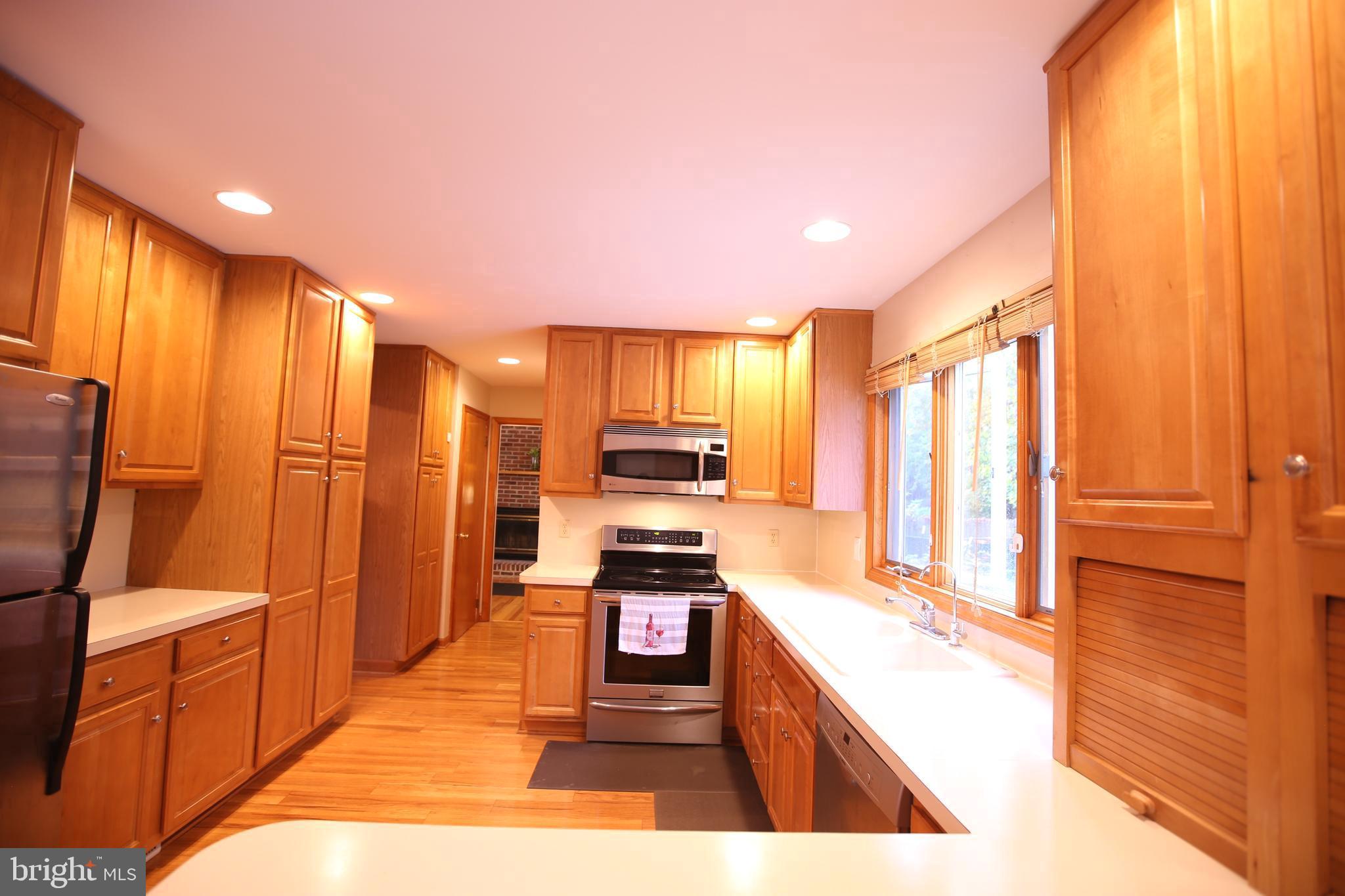 351 Clarksville Road Princeton Junction, NJ 08550 - Photo 13 of 49 Gallery Image 13