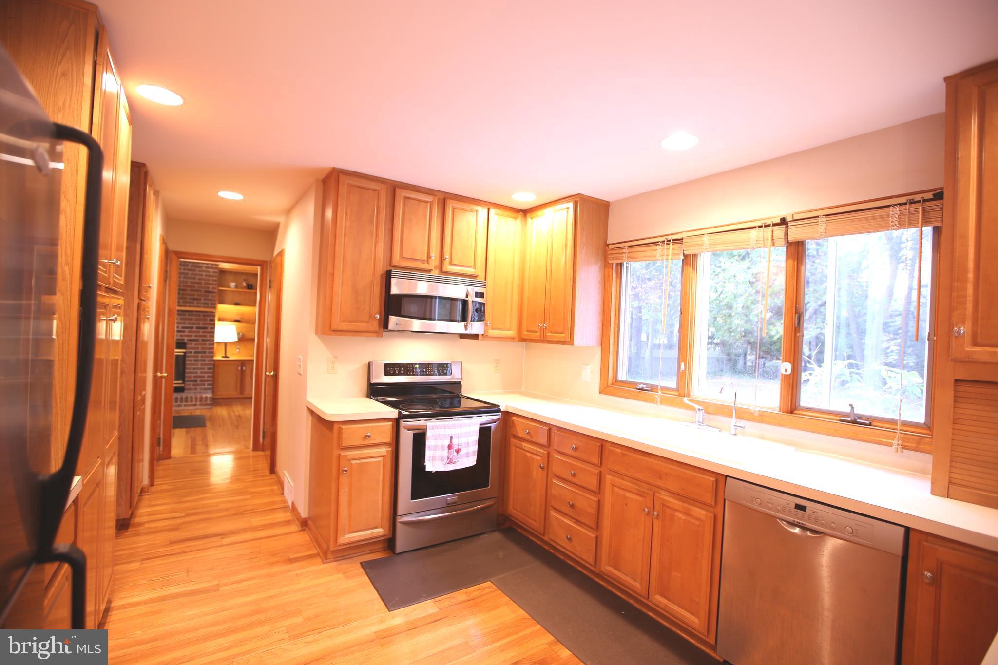 351 Clarksville Road Princeton Junction, NJ 08550 - Photo 10 of 49 Gallery Image 10