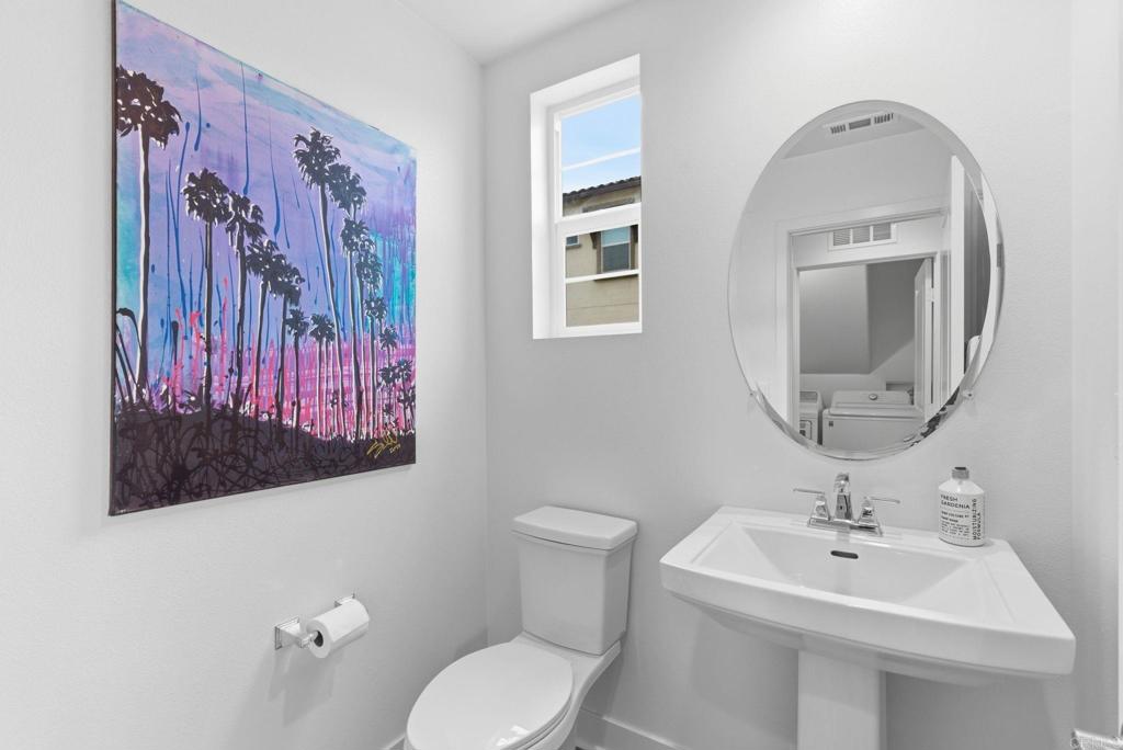 4367 Pacifica Way, Unit 2 Oceanside, CA 92056 - Photo 14 of 37