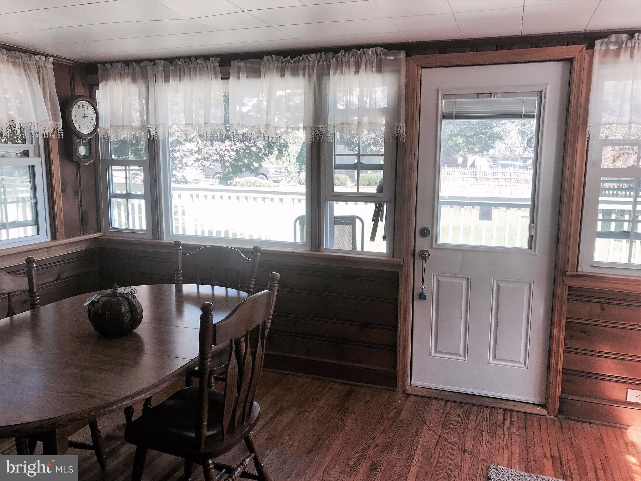 11311 Marbern Road Hagerstown, MD 21740 - Photo 7 of 18 Dining Room