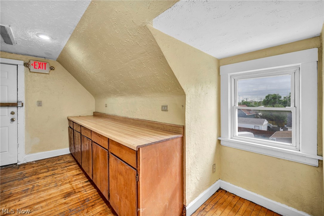3408 Riverside Avenue Cleveland, OH 44109 - Photo 36 of 40