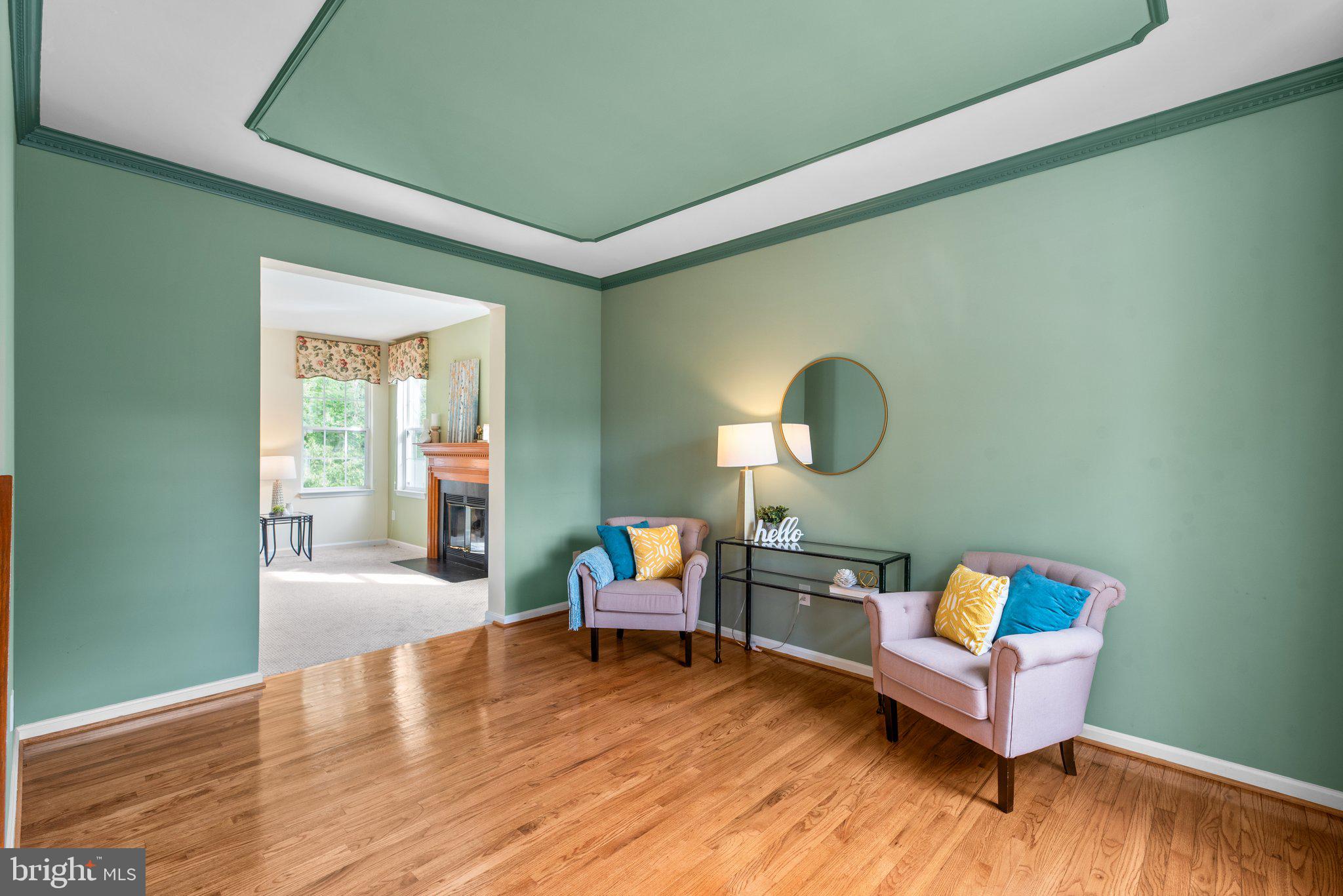 5929 Sandy Ridge Elkridge, MD 21075 - Photo 17 of 49 Elegant moldings