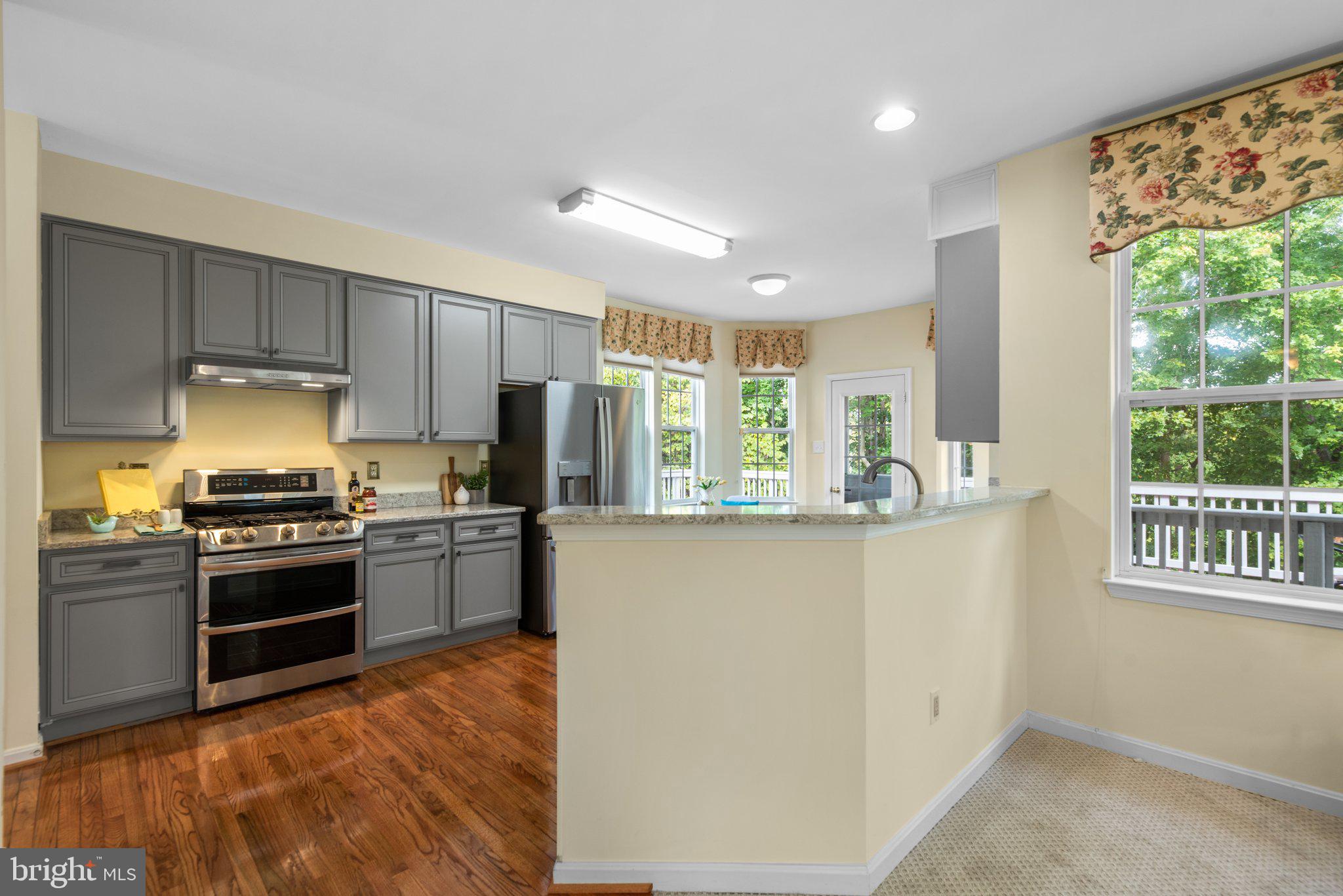 5929 Sandy Ridge Elkridge, MD 21075 - Photo 4 of 49 Remodeled kitchen (2018)