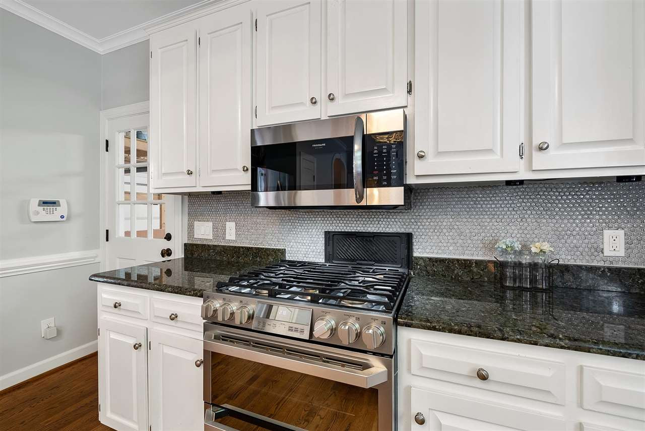 1209 Weldon Place Raleigh, NC 27608 - Photo 8 of 30 Photo 8