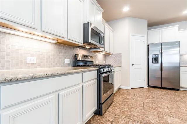 $2,800 | 1917 Tawakoni Drive, Round Rock, TX 78664