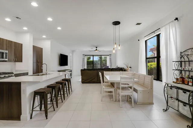 $580,000 | 4919 Coquina Place, Westlake, FL 33470