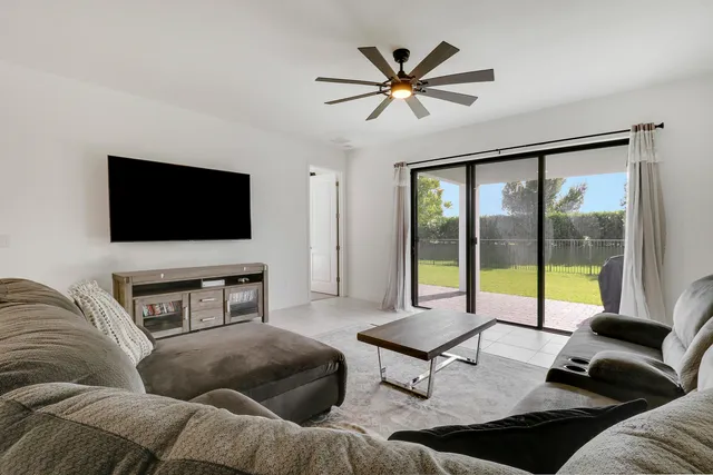 $580,000 | 4919 Coquina Place, Westlake, FL 33470