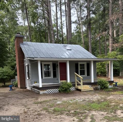 809 Salisbury Park Road Hague, VA 22469 - Photo 2 of 17 Charming cottage nestled in nature.