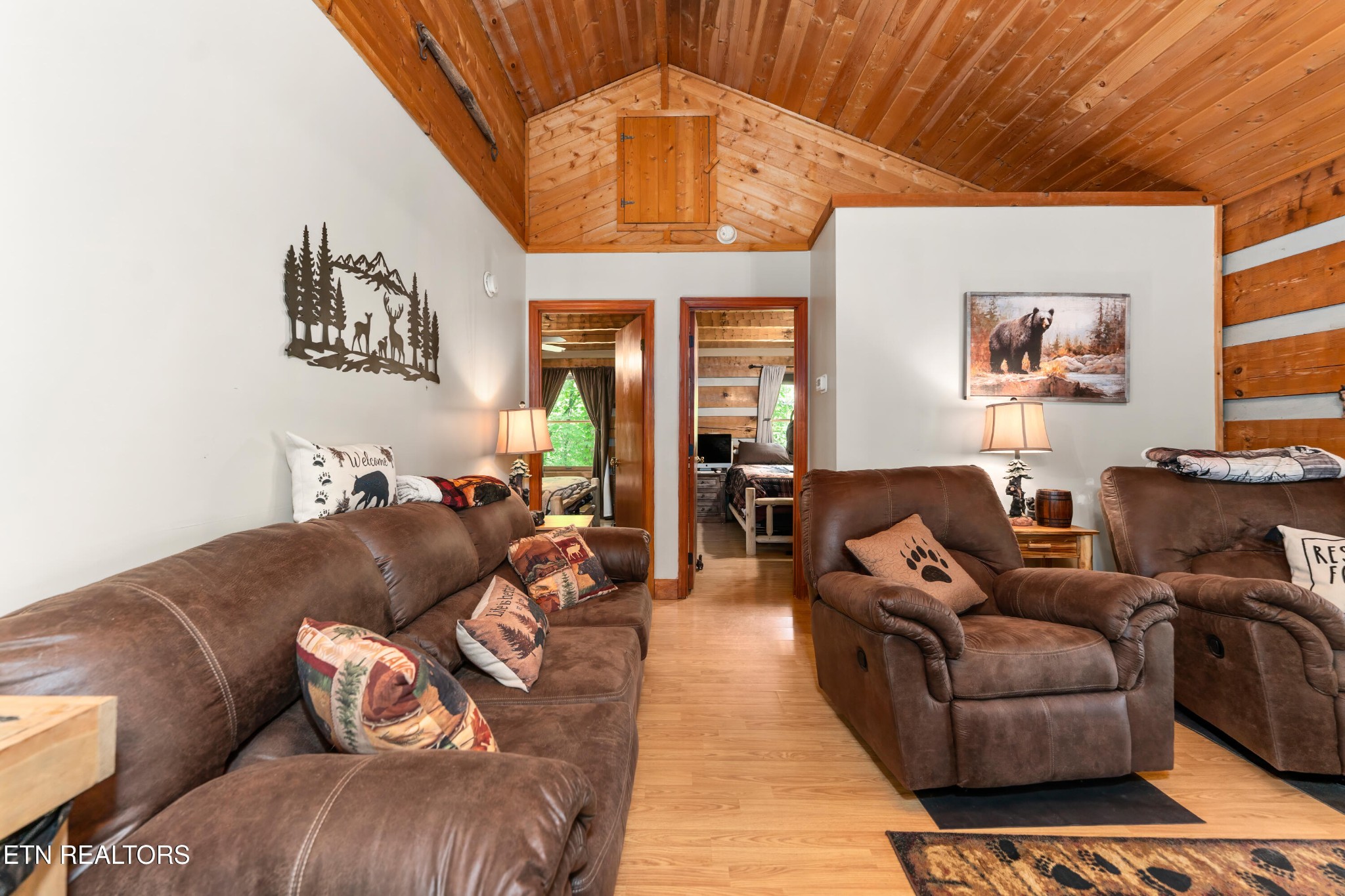 3040 Patty View Way Pigeon Forge, TN 37862 - Photo 7 of 30