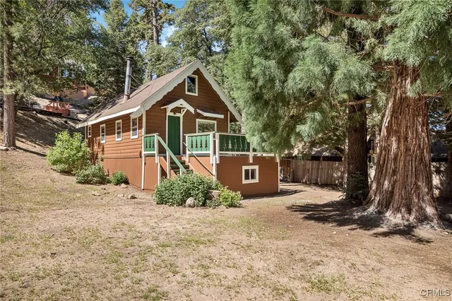 $255,000 | 33855 Meadow Lane, Green Valley Lake, CA 92341