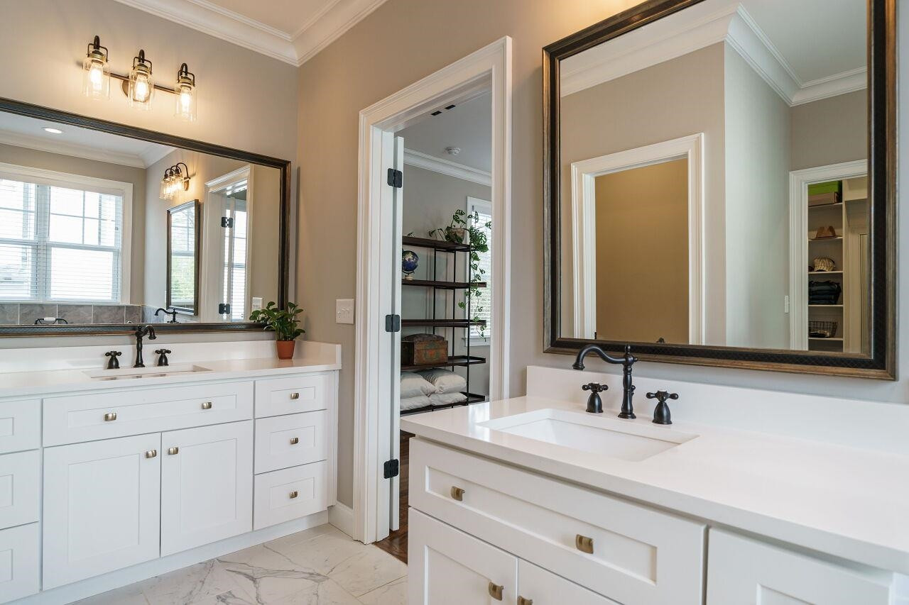 203 Georgetown Road Raleigh, NC 27608 - Photo 12 of 35 Photo 12