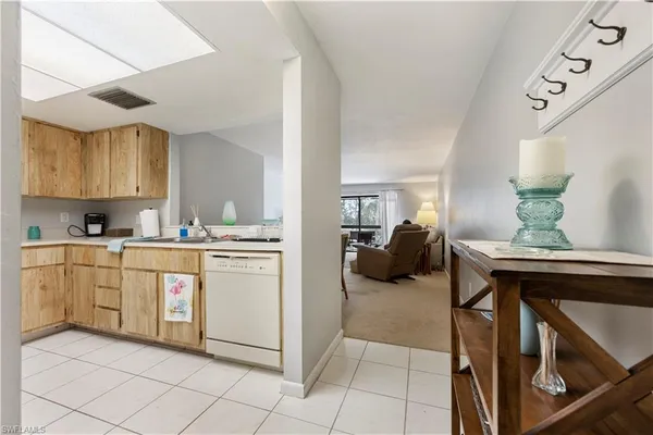 $1,850 | 6142 Whiskey Creek Drive, Unit 603, Fort Myers, FL 33919