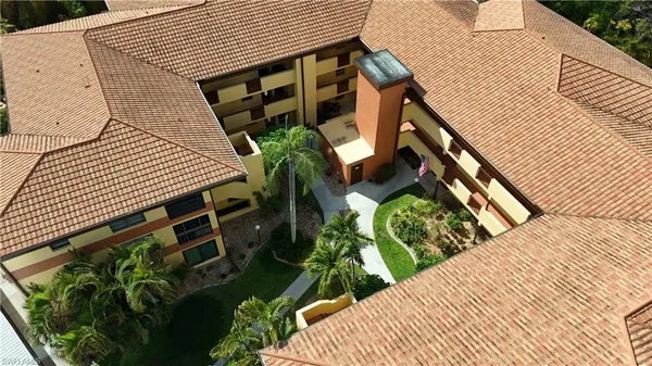 $1,850 | 6142 Whiskey Creek Drive, Unit 603, Fort Myers, FL 33919