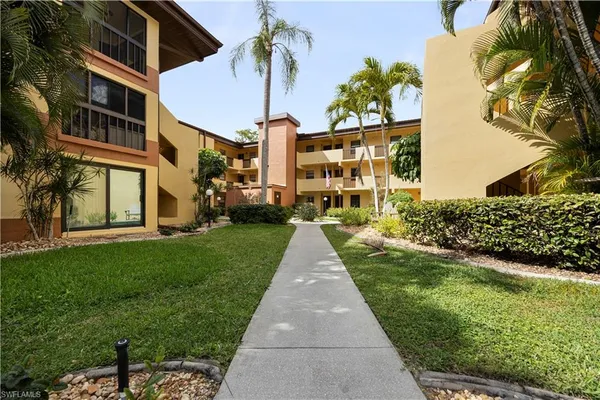 $1,850 | 6142 Whiskey Creek Drive, Unit 603, Fort Myers, FL 33919