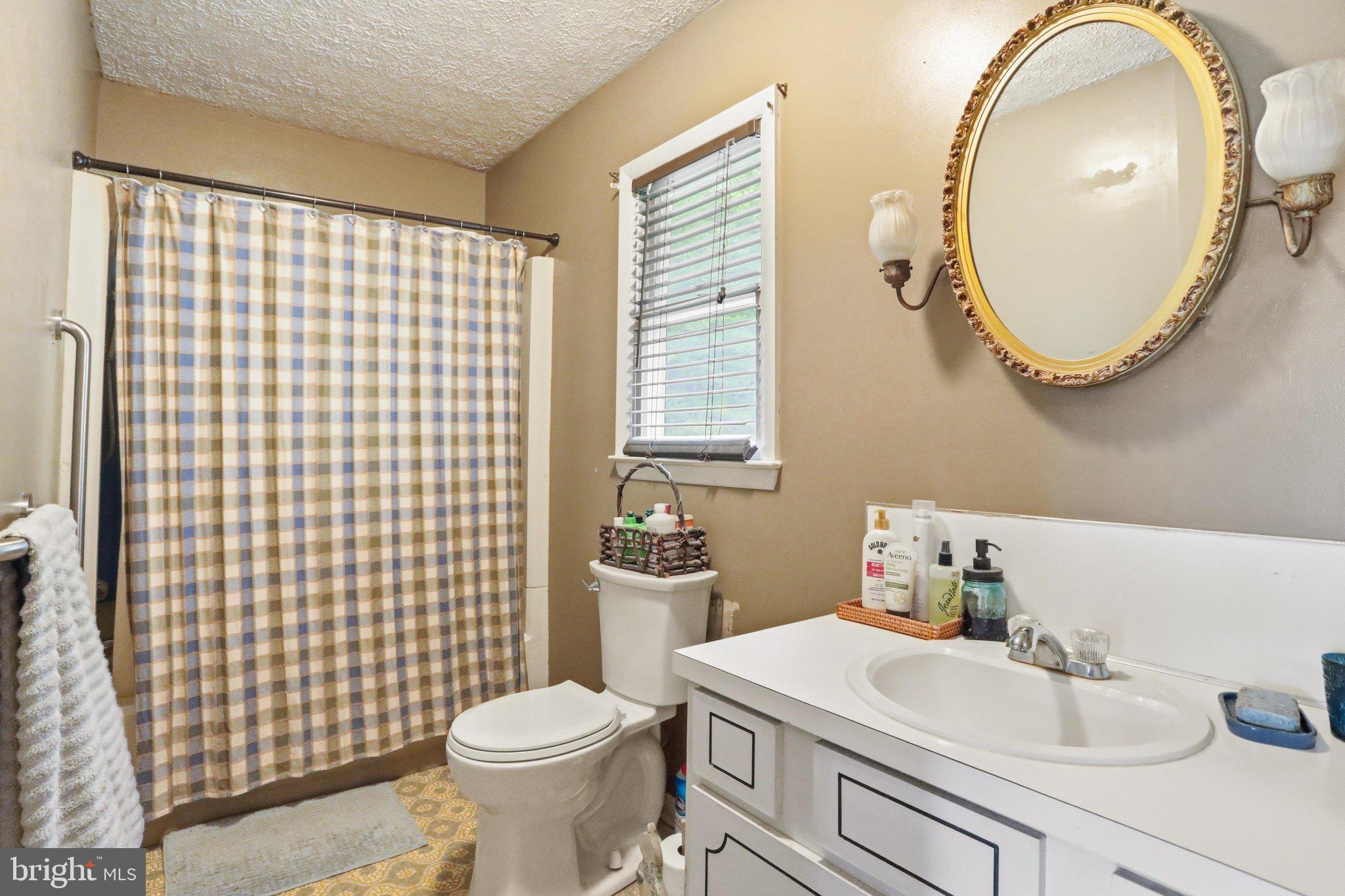3704 Cedar Creek Road Star Tannery, VA 22654 - Photo 14 of 46