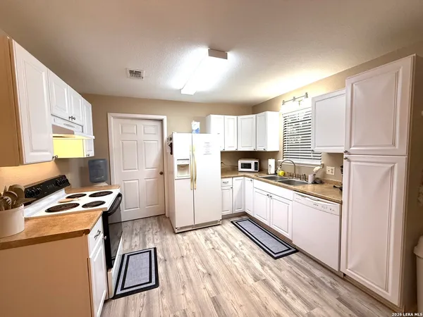 $199,000 | 333 Fairway Circle, Brackettville, TX 78832