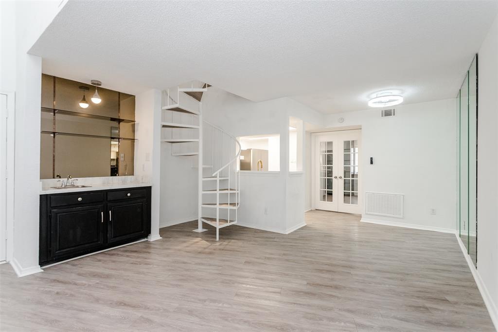 5590 Spring Valley Road, Unit F206 Dallas, TX 75254 - Photo 4 of 19