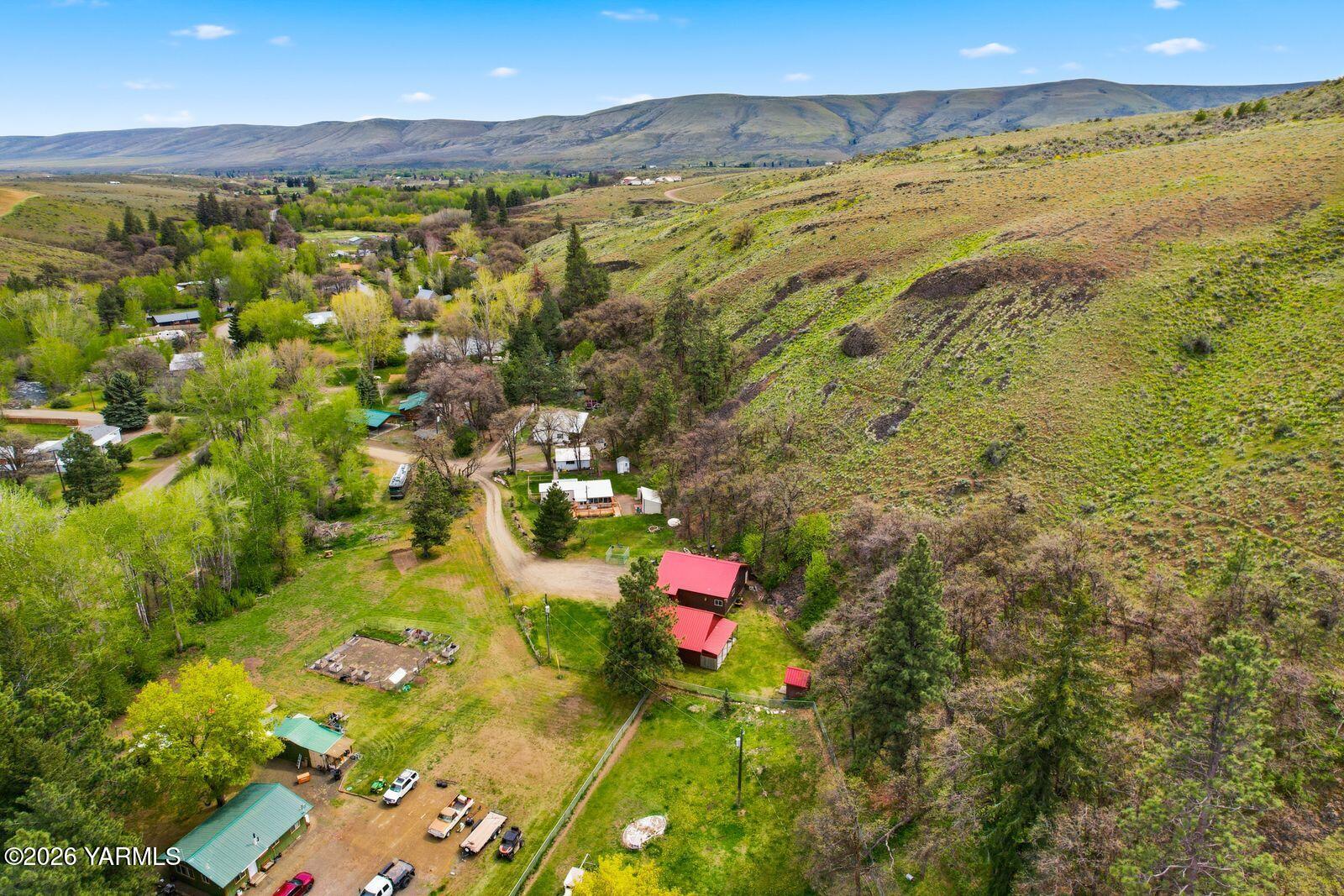 150 Tampico Park Road Yakima, WA 98903 - Photo 31 of 32 23 Drone