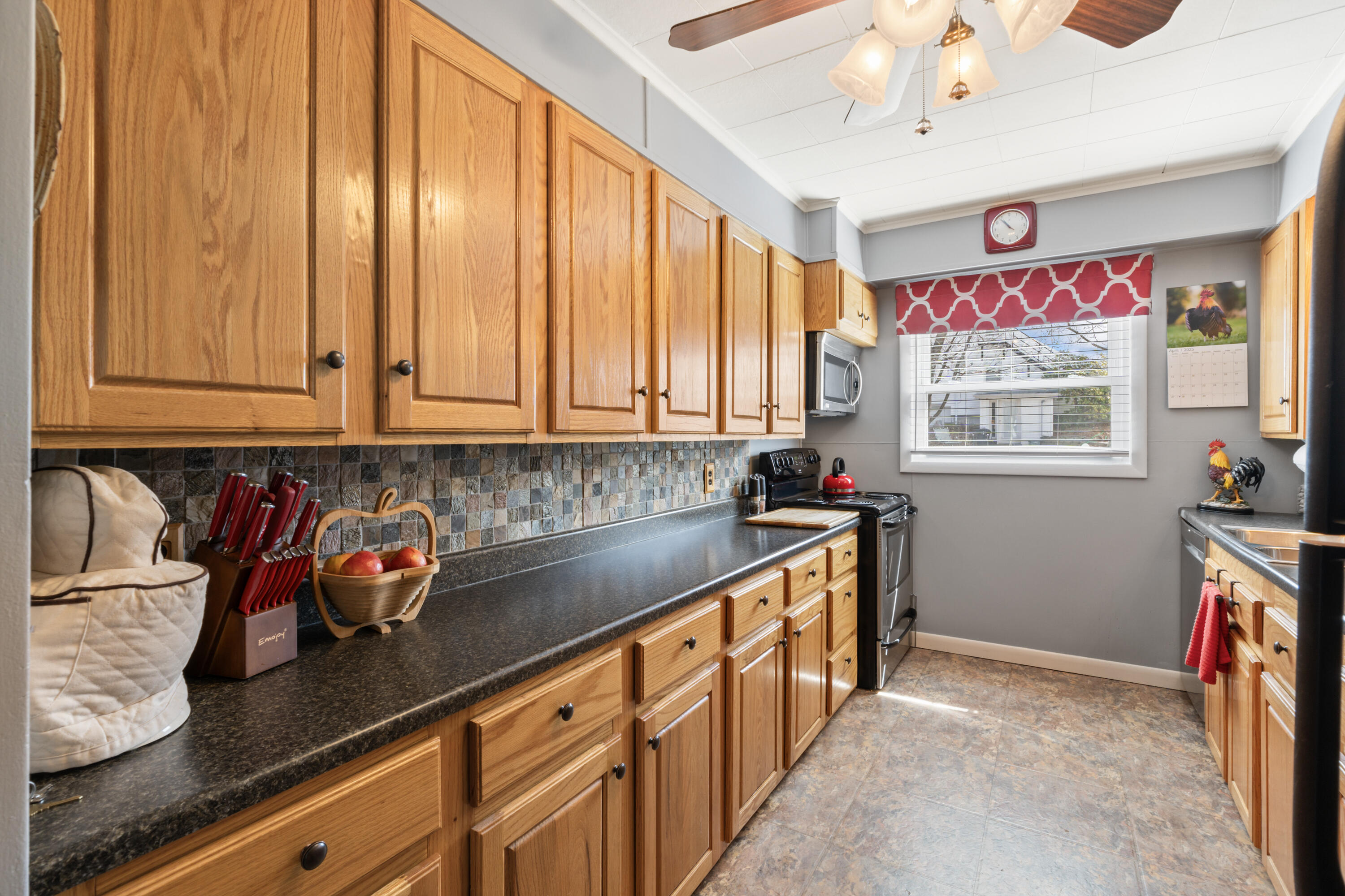 96 Rideout Avenue Lewiston, ME 04240 - Photo 25 of 66 96 Rideout Ave_120