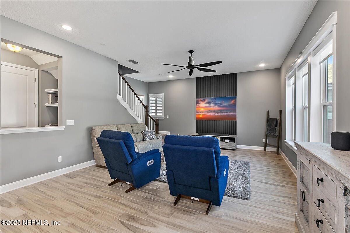 78 Calumet Drive St. Johns, FL 32259 - Photo 13 of 72 a living room with furniture and a window