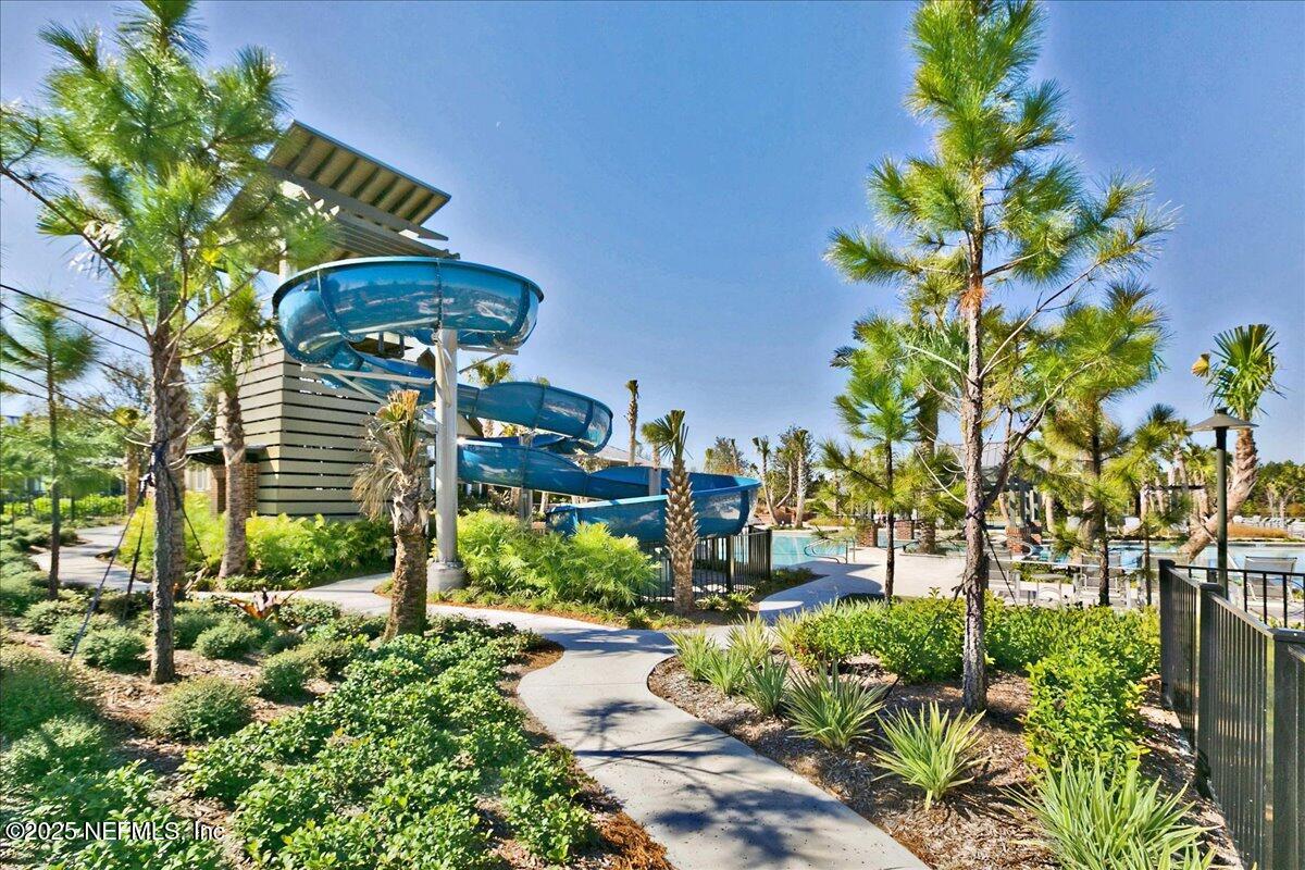 78 Calumet Drive St. Johns, FL 32259 - Photo 51 of 72 a view of a backyard with plants