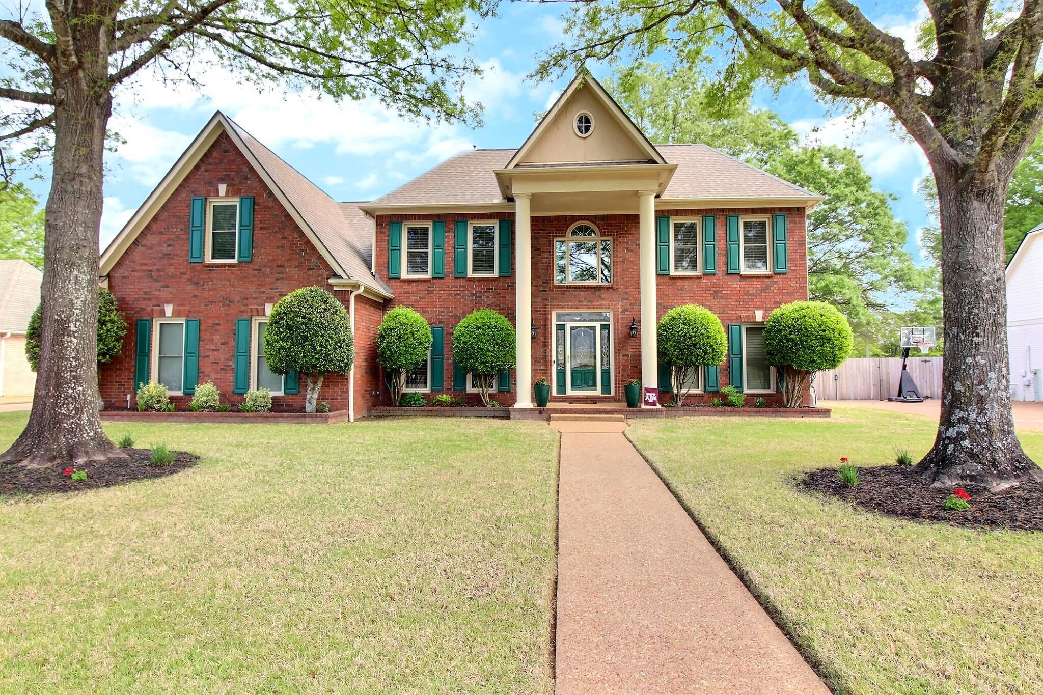 850 Coleherne Road Collierville, TN 38017 - Photo 1 of 37 Gallery Image 1