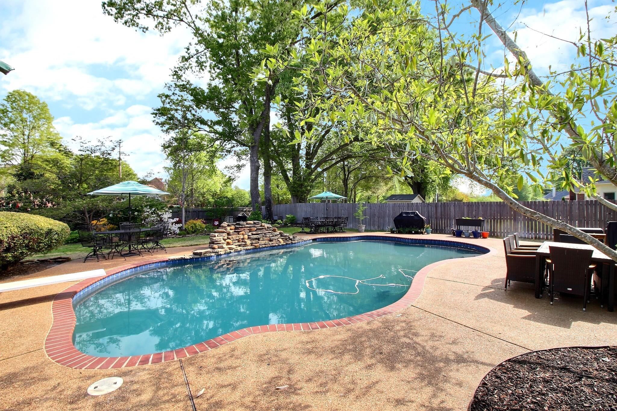 850 Coleherne Road Collierville, TN 38017 - Photo 3 of 37 Gallery Image 3
