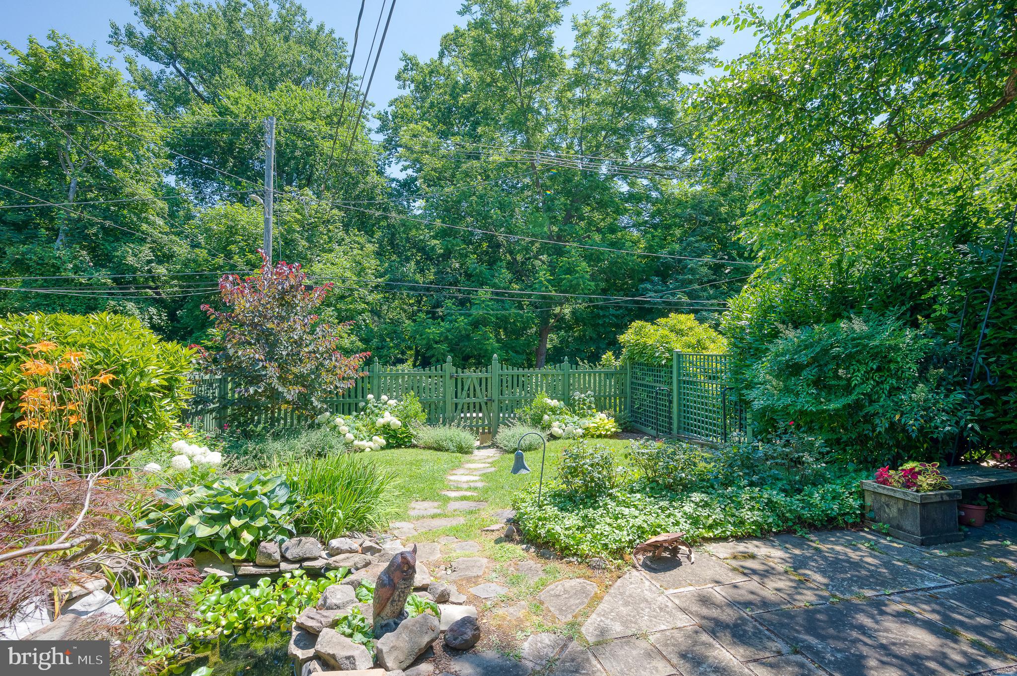 4409 Wickford Road Baltimore, MD 21210 - Photo 57 of 58 Looks like its out of a magazine!!