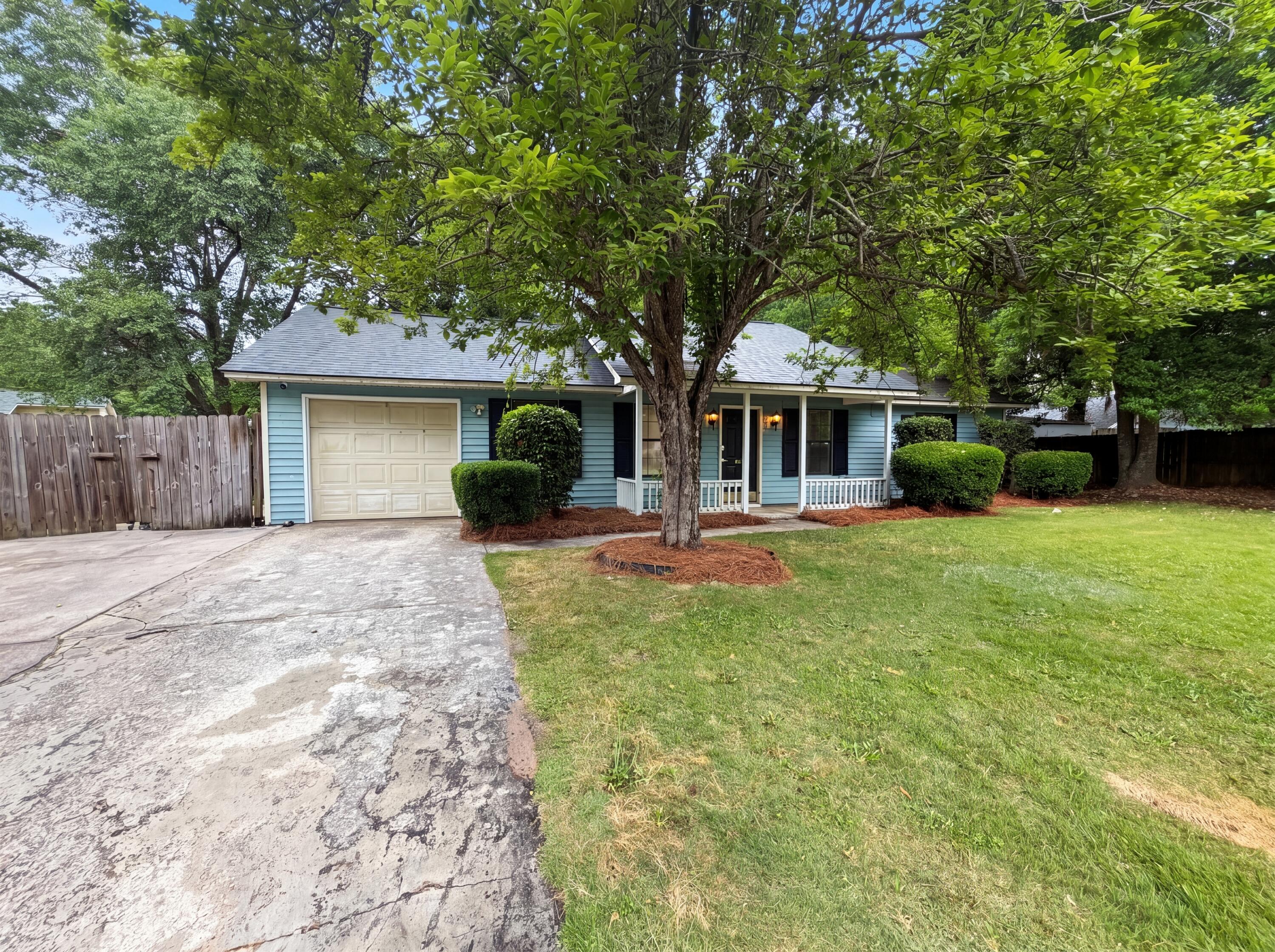 422 Allen Court Ladson, SC 29456 - Photo 16 of 17
