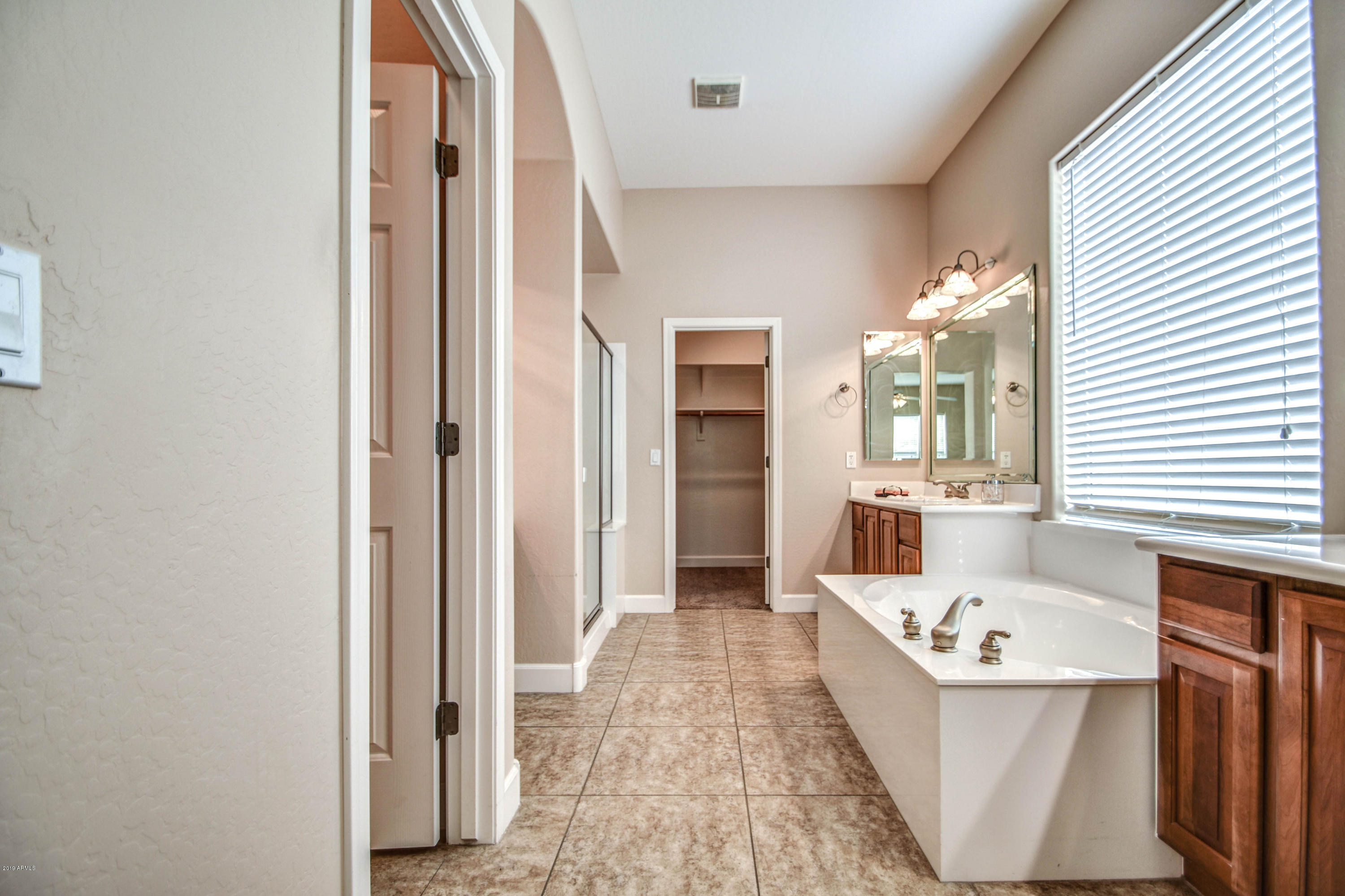 3079 East Weather Vane Road Gilbert, AZ 85296 - Photo 36 of 70 MASTER BATH 2