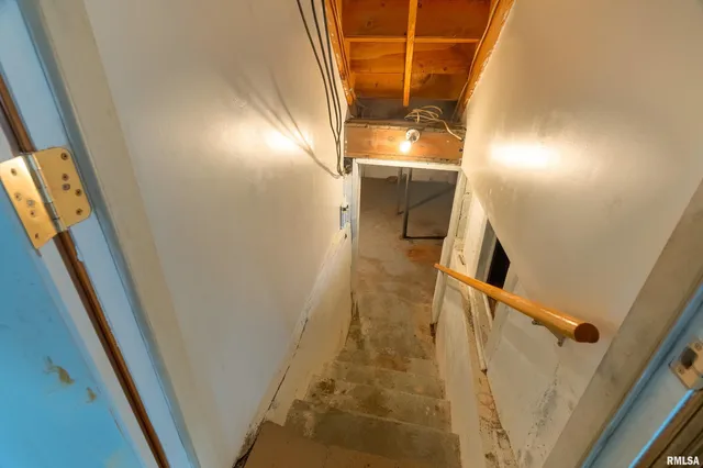 $129,999 | 311 Baggott Street, Zeigler, IL 62999