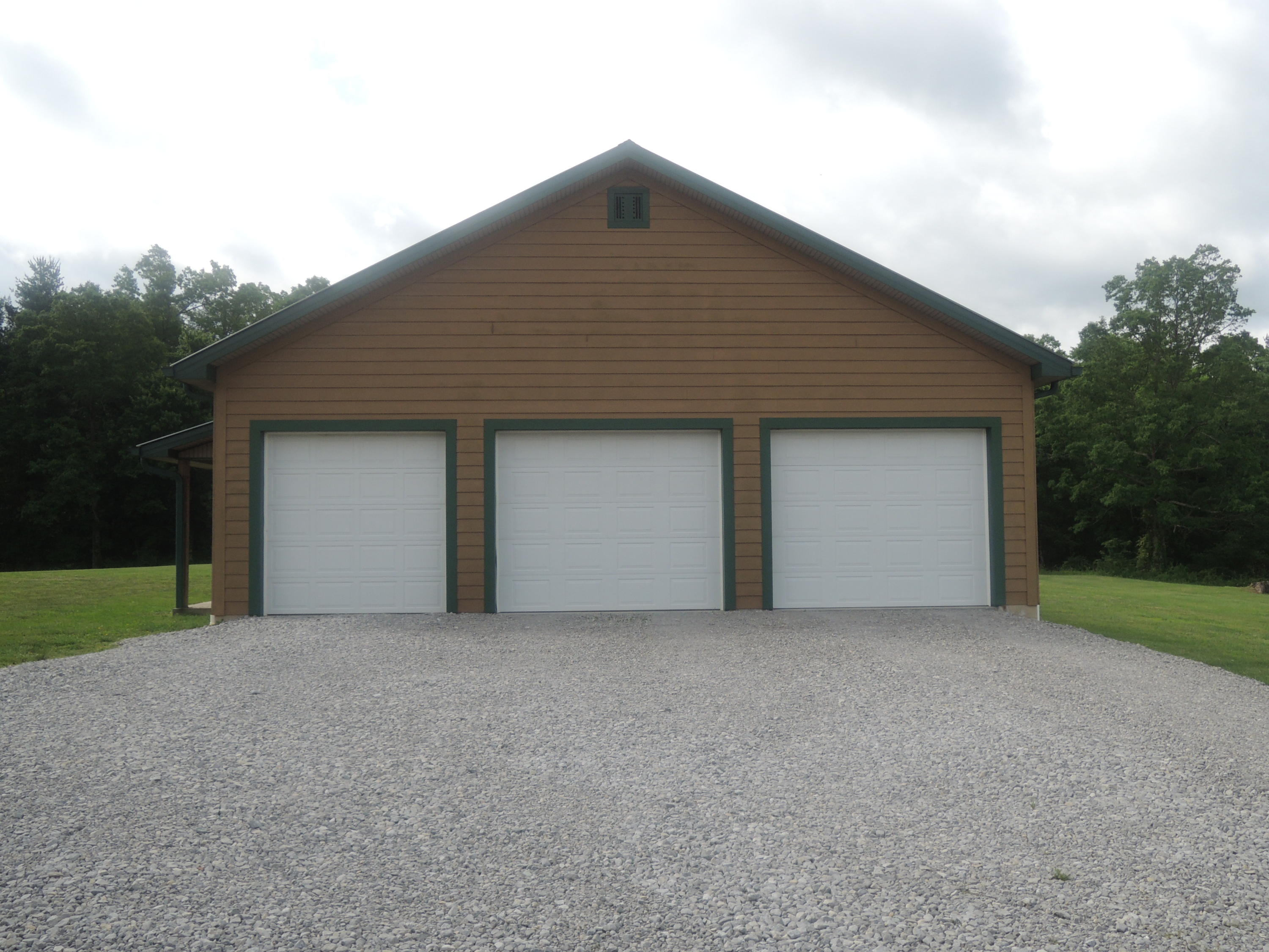 292 Coon Creek Road Sunbright, TN 37872 - Photo 10 of 39 05-17-2017 064