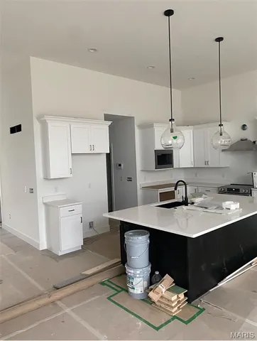 $689,900 | 798 Canary Drive, Ballwin, MO 63021