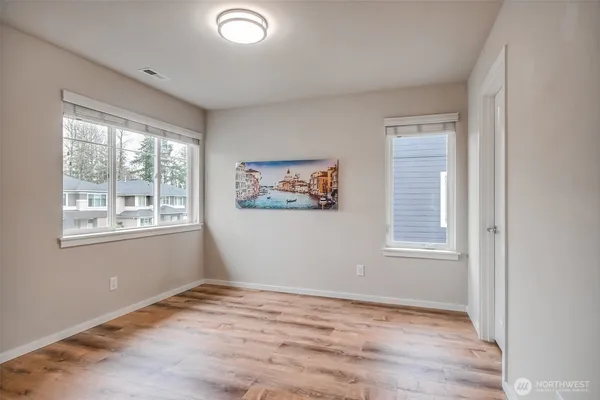 $900,000 | 5860 South 326th Court, Auburn, WA 98001