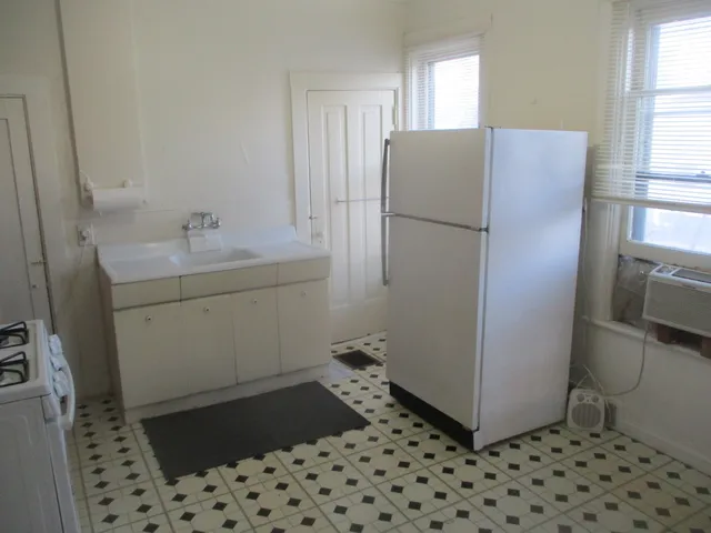 $500 | 1108 Paul Street, Unit 3, Ottawa, IL 61350