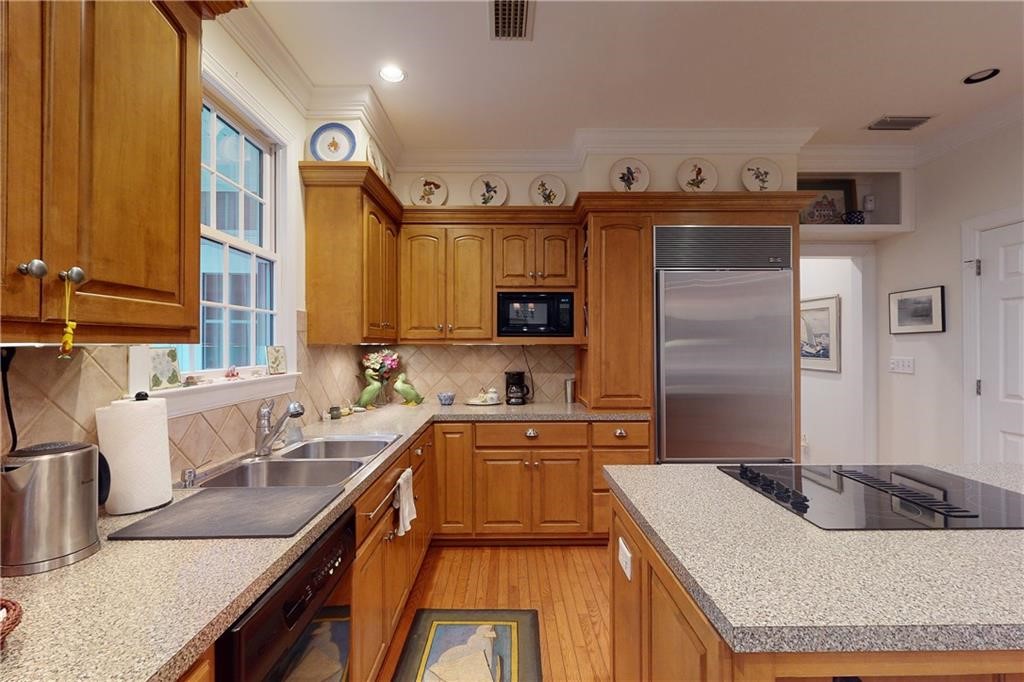 31 Tanglewood Road St. Simons Island, GA 31522 - Photo 14 of 49