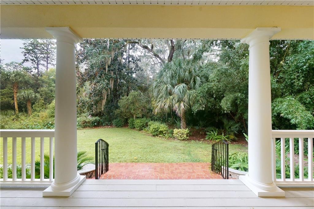 31 Tanglewood Road St. Simons Island, GA 31522 - Photo 4 of 49