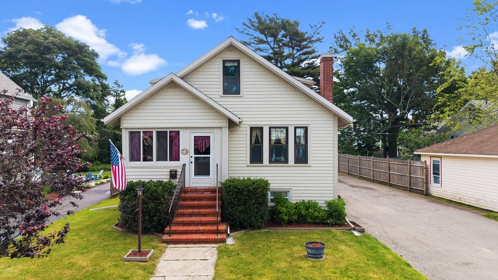 73 Chestnut Street Fairhaven, MA 02719 - Photo 2 of 42