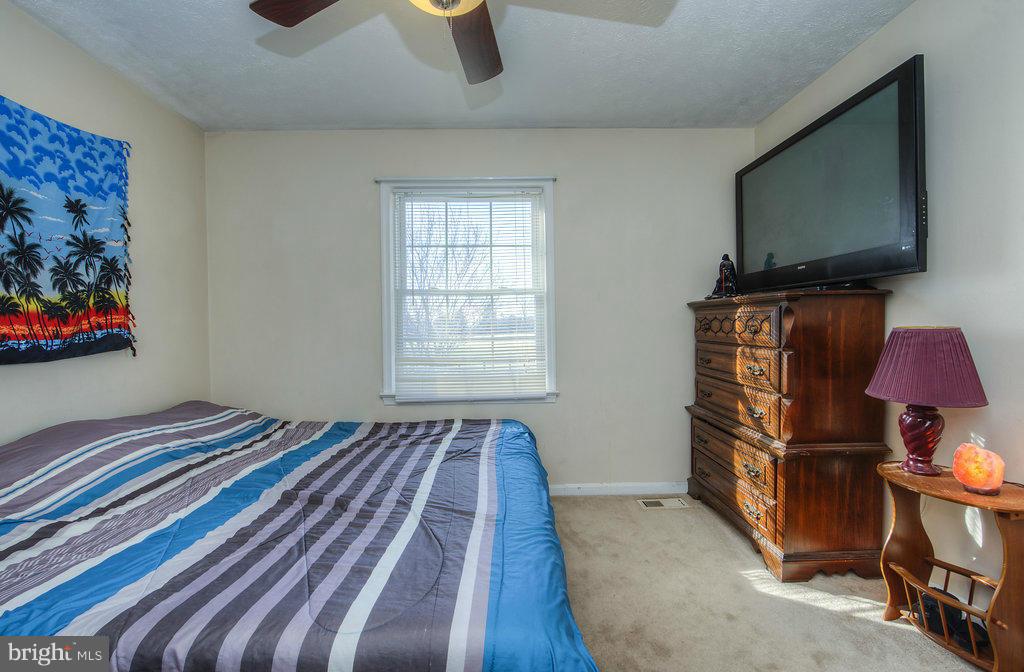 13283 Alum Springs Road Culpeper, VA 22701 - Photo 14 of 29 Bedroom
