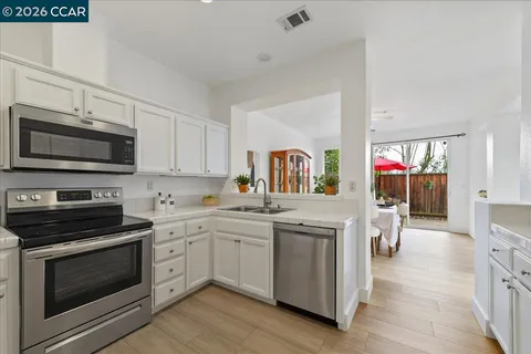 $979,000 | 7323 Croy Lane, Dublin, CA 94568