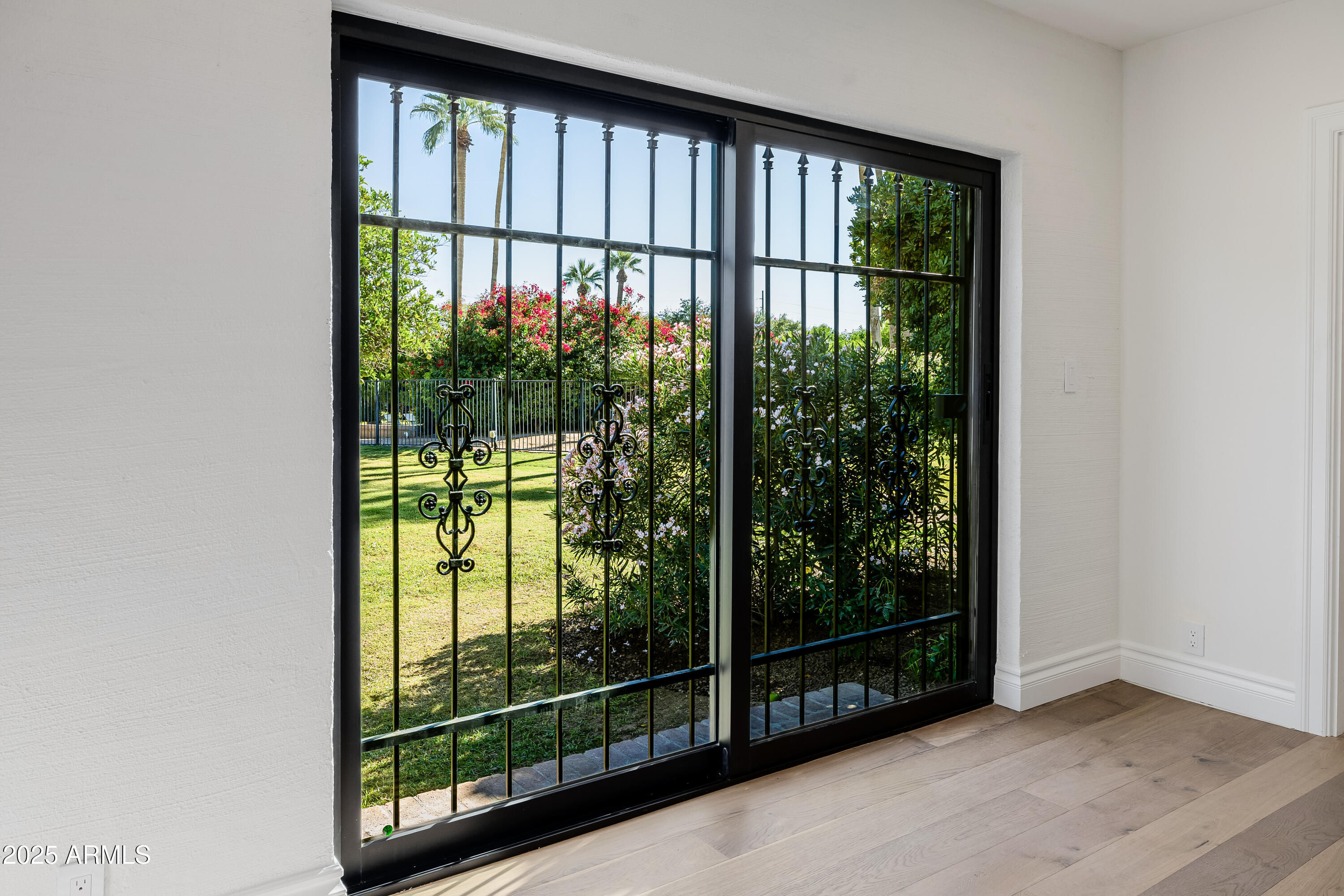 5642 North Scottsdale Road Paradise Valley, AZ 85253 - Photo 24 of 39 Bedroom Three