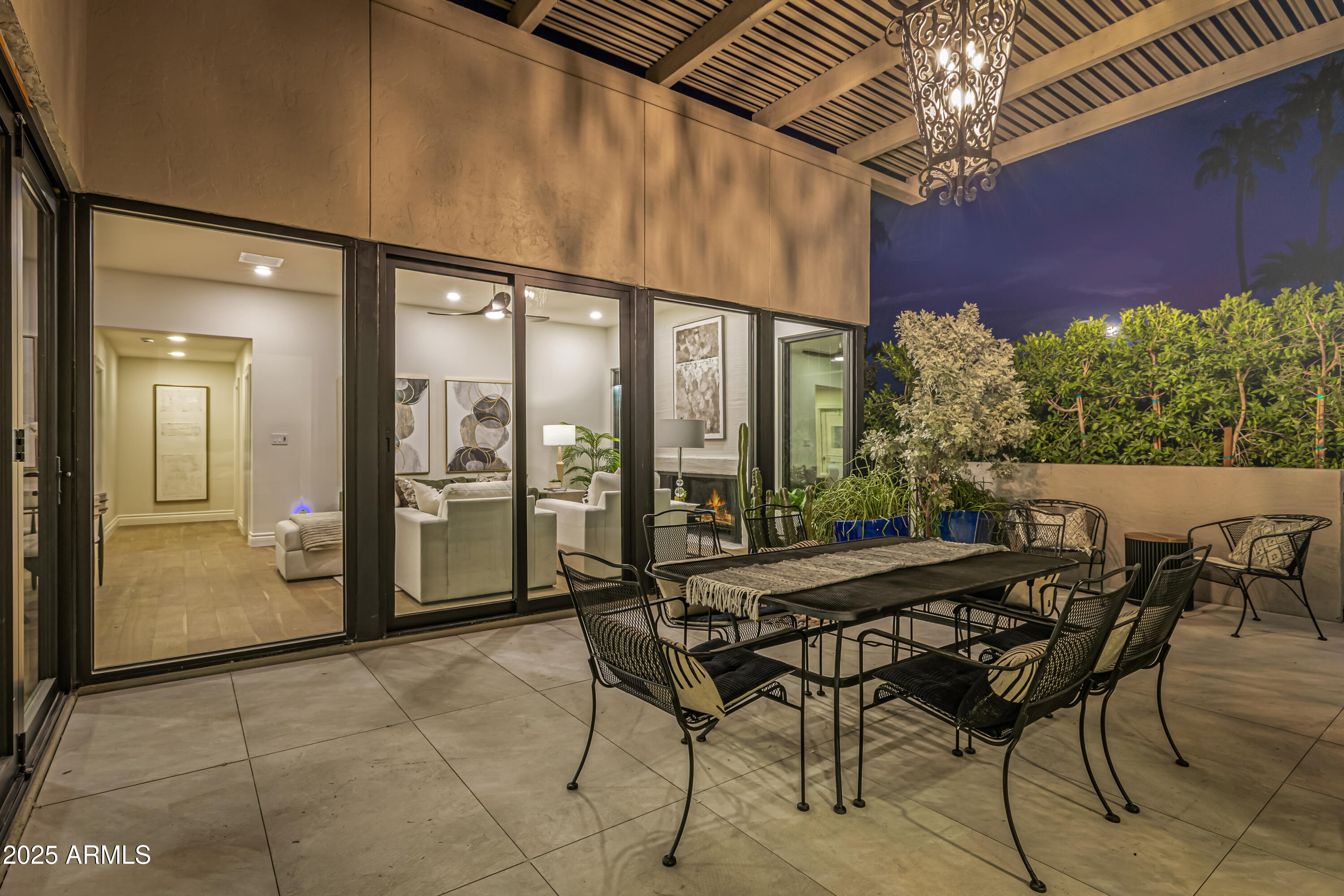 5642 North Scottsdale Road Paradise Valley, AZ 85253 - Photo 32 of 39 Patio