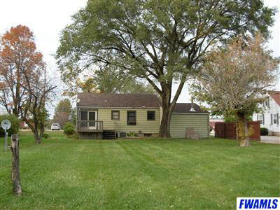 2011 West Wallen Road Fort Wayne, IN 46818 - Photo 2 of 8